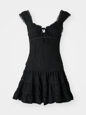 Sukienka letnia Gina Tricot czarny