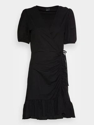 Sukienka letnia Gina Tricot czarny
