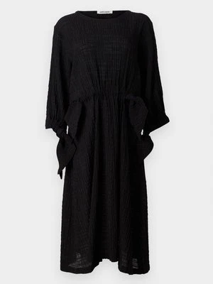 Sukienka letnia Henrik Vibskov