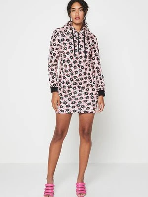 Sukienka letnia Love Moschino