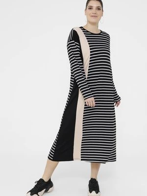 Sukienka letnia Modanisa