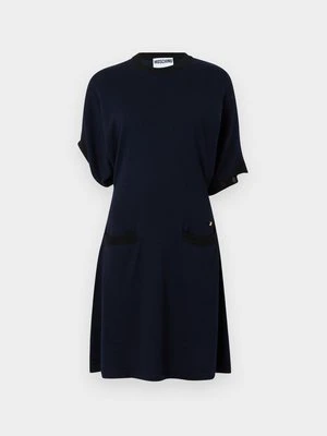 Sukienka letnia Moschino