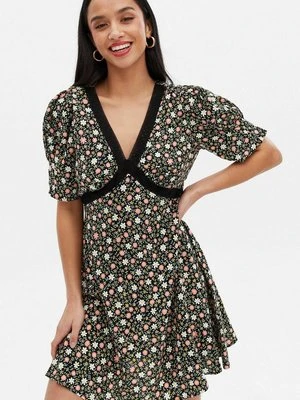 Zdjęcie produktu Sukienka letnia New Look Petite