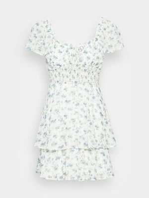 Sukienka letnia Nly by Nelly