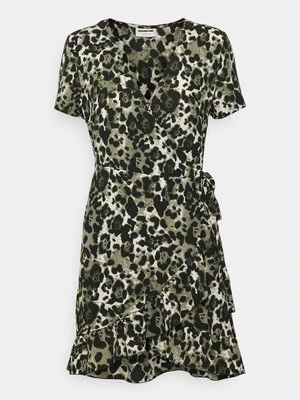 Sukienka letnia Noisy May