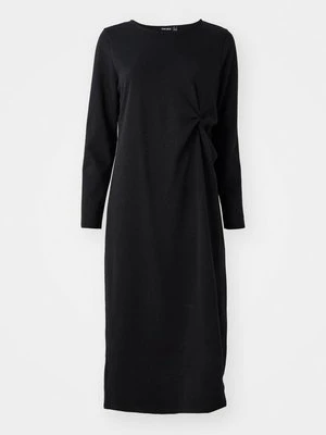 Sukienka letnia Pieces