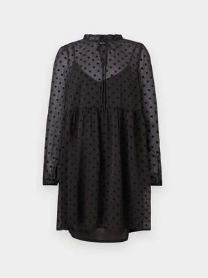 Sukienka letnia Pieces