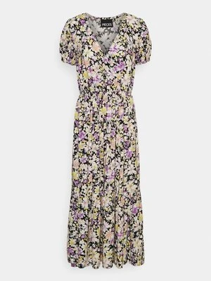 Sukienka letnia PIECES Tall