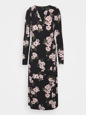 Sukienka letnia PIECES Tall