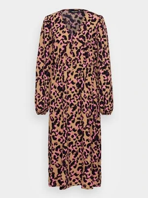 Sukienka letnia PIECES Tall