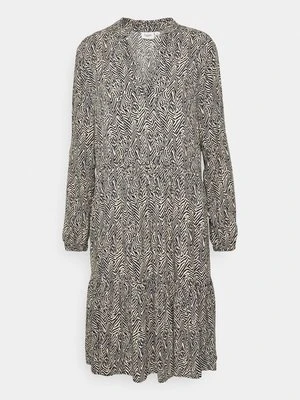 Sukienka letnia Saint Tropez