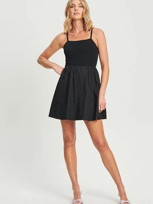 Sukienka letnia SÁVEL