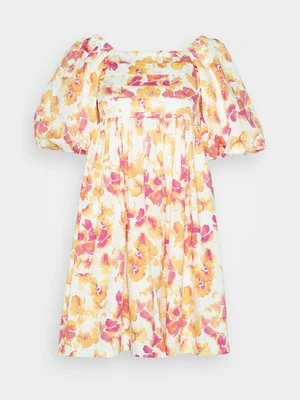 Sukienka letnia Selected