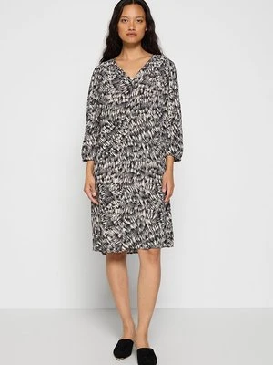 Sukienka letnia Soaked in Luxury