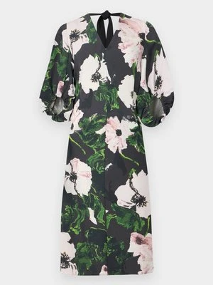 Sukienka letnia Stine Goya