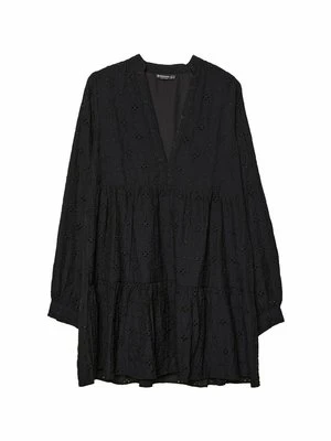 Sukienka letnia Stradivarius