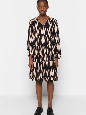 Sukienka letnia TATUUM