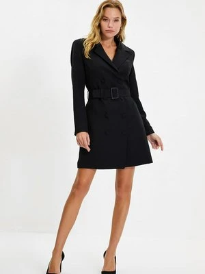 Sukienka letnia Trendyol