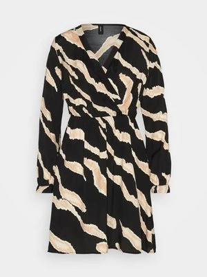 Sukienka letnia Vero Moda