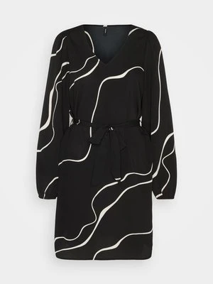 Sukienka letnia Vero Moda