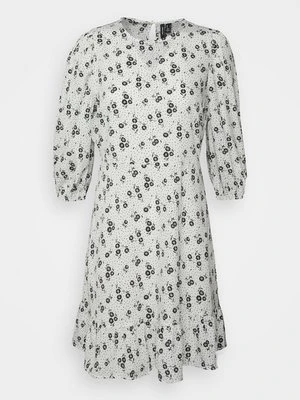 Sukienka letnia Vero Moda