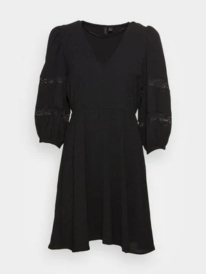 Sukienka letnia Vero Moda