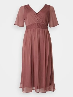 Sukienka letnia Vero Moda Curve