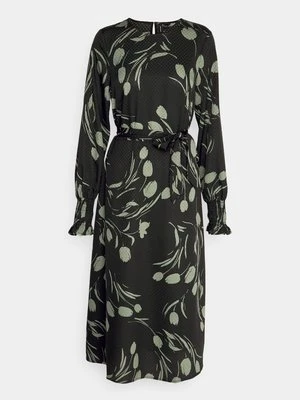 Sukienka letnia Vero Moda Tall