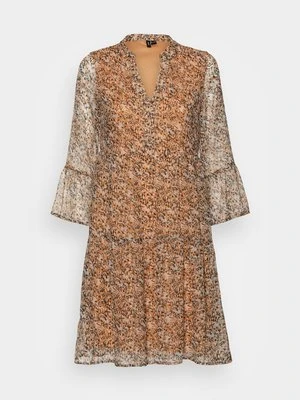 Sukienka letnia Vero Moda Tall