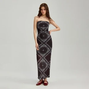 Sukienka maxi bandeau we wzór paisley House