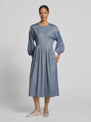 Sukienka midi etui taliowana z dodatkiem lnu More