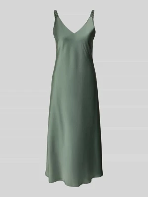 sukienka midi o kroju regular fit z dekoltem w serek V by Vera Mont