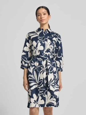 Sukienka midi o kroju regular fit z kwiatowym nadrukiem na całej powierzchni Betty Barclay