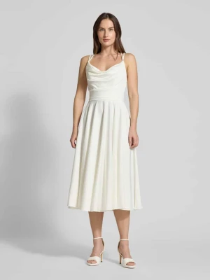 Sukienka midi o kroju regular fit z obszyciem ozdobnymi kamieniami luxuar