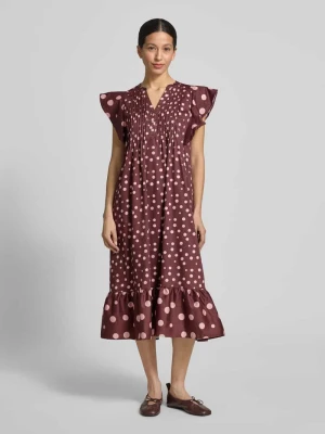 Sukienka midi o kroju relaxed fit z zakładkami Christian Berg Woman