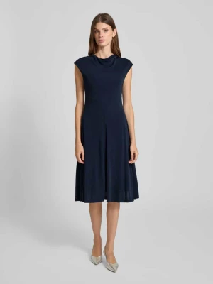 Sukienka midi o kroju slim fit z dżerseju wiskozowego model ‘ELAMI’ Boss