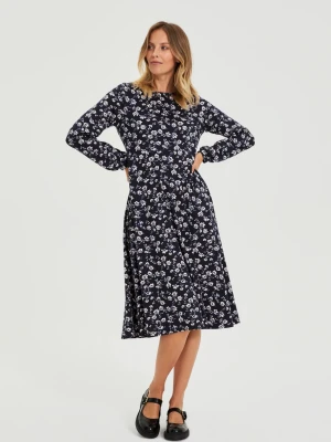 Sukienka midi w kwiaty granatowa Moodo
