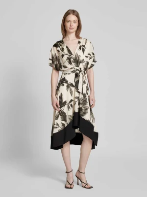 Sukienka midi w stylu kopertowym DKNY