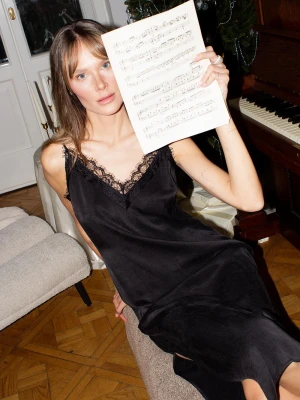 Sukienka midi z koronką Notturna XS