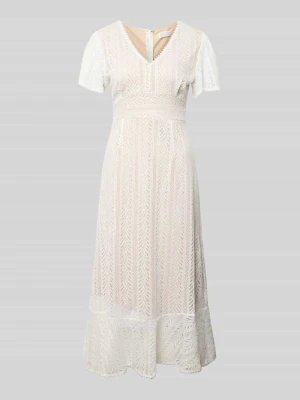 Sukienka midi z koronki szydełkowej z dekoltem w serek Apricot