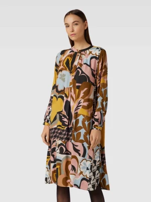 Sukienka midi z nadrukiem na całej powierzchni milano italy