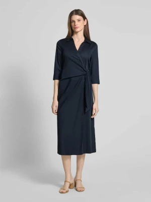 Sukienka midi z paskiem w talii Zero