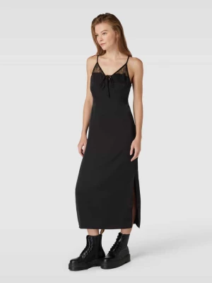 Sukienka midi z wiązaniem model ‘Kami’ EDITED