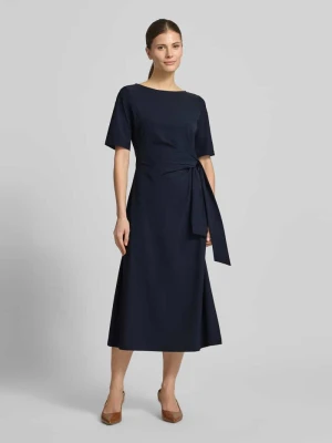 Sukienka midi z wiązanym detalem milano italy