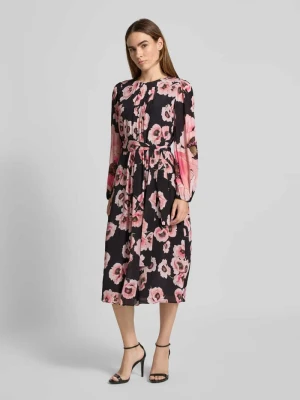 Sukienka midi z wiązanym paskiem Marc Cain