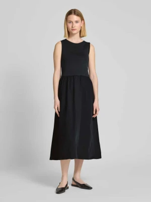 Sukienka midi z wpuszczanymi kieszeniami Jake*s Casual