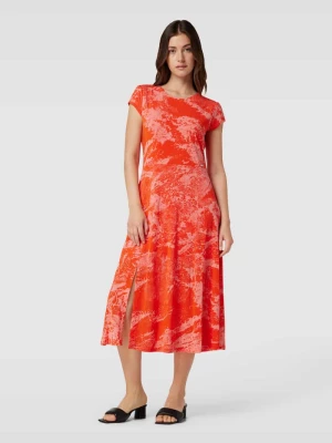 Sukienka midi ze wzorem na całej powierzchni model ‘Eletas’ Boss