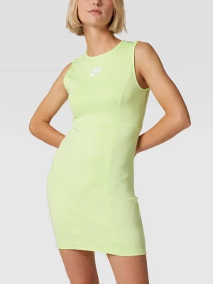 Sukienka mini bez rękawów z wyhaftowanym logo Nike