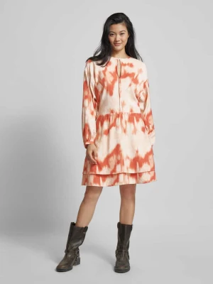 Sukienka mini o kroju oversized z wycięciem w kształcie łezki Jake*s Casual