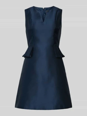 Sukienka mini o kroju regular fit z ozdobnym obszyciem Adrianna Papell